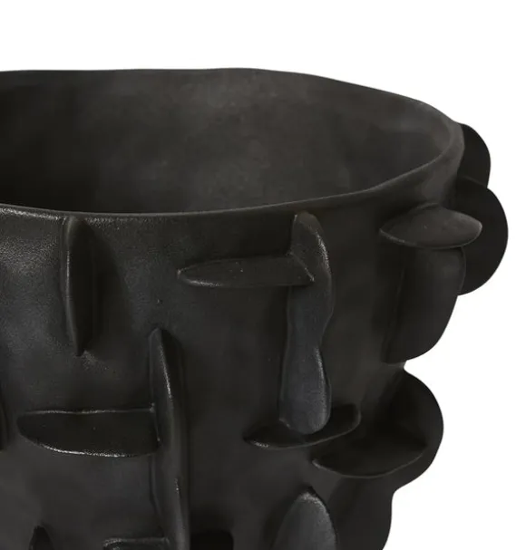 Adoru Vase