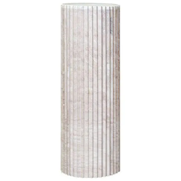 Arlo Pedestal