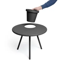 Bakkes Side Table/Planter