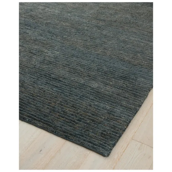 Bastian Rug