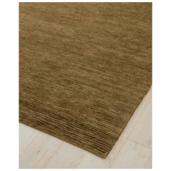 Bastian Rug