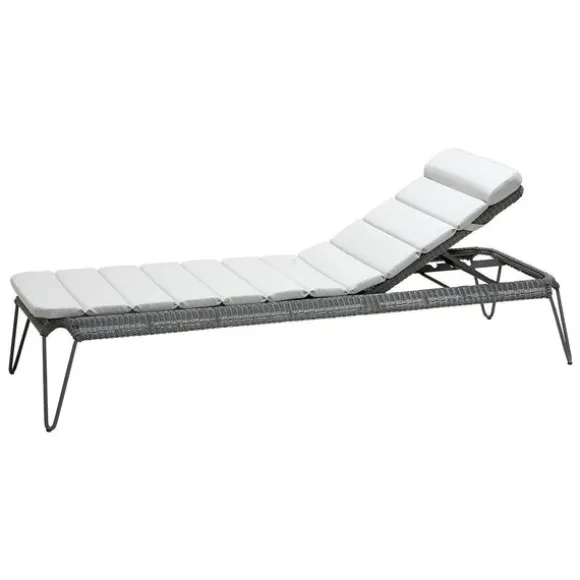 Breeze Sunbed
