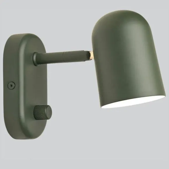 Buddy Wall Light