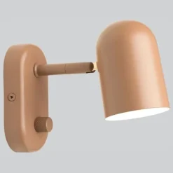 Buddy Wall Light