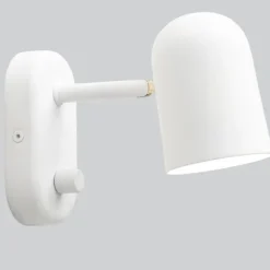 Buddy Wall Light