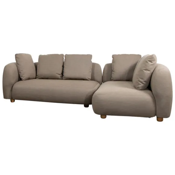 Capture Sofa