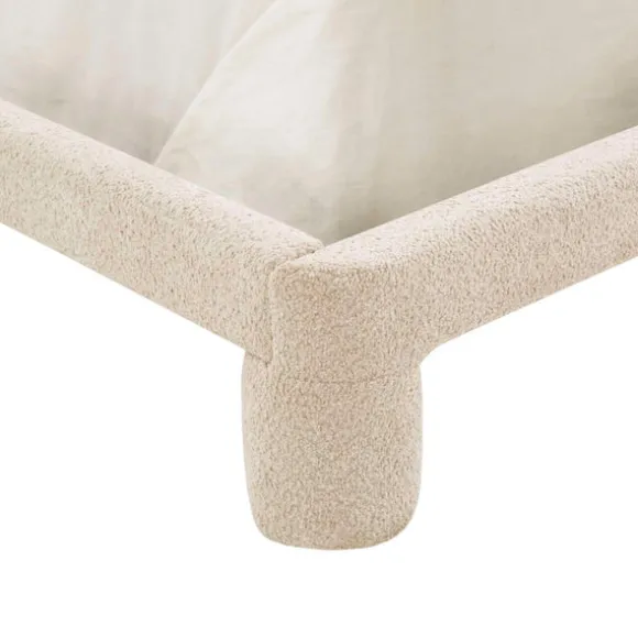 Chase Queen Bed