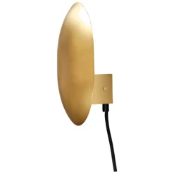 Clam Wall Lamp