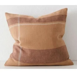 Dante Cushion