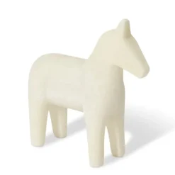Dinao Horse Sculpture