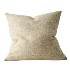 Donnatella Cushion