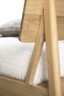 Ethnicraft Oak Air King Bed