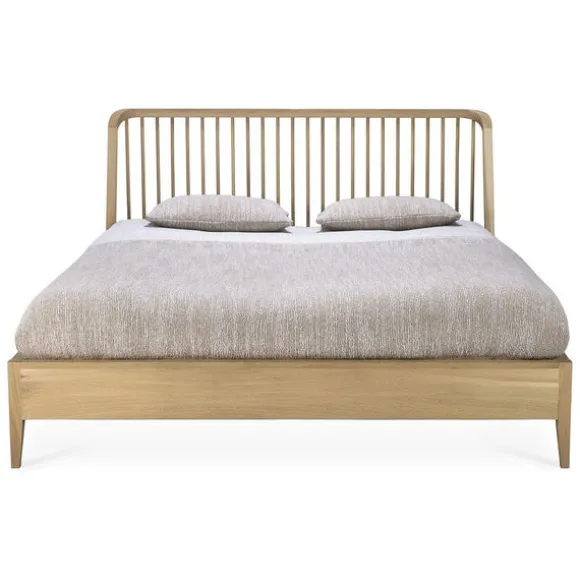 Ethnicraft Oak Spindle King Bed