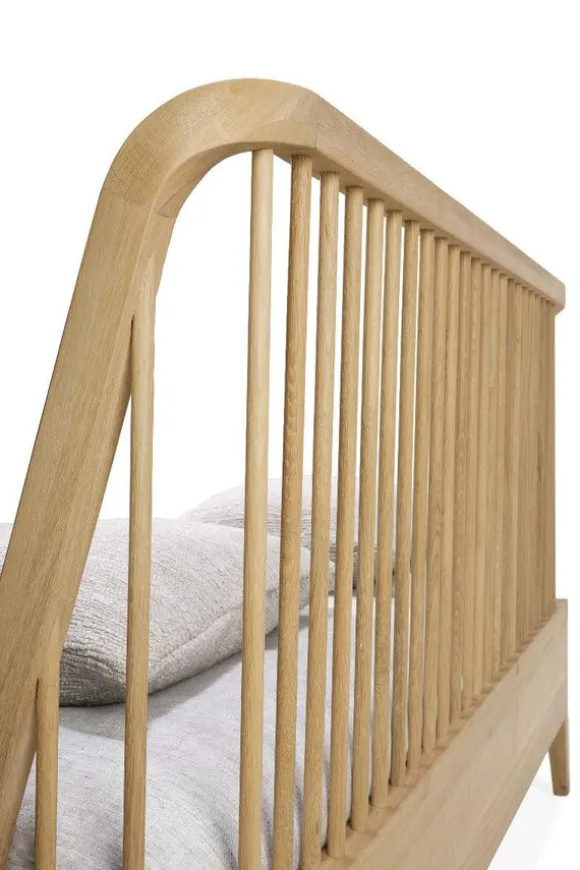 Ethnicraft Oak Spindle Queen Bed