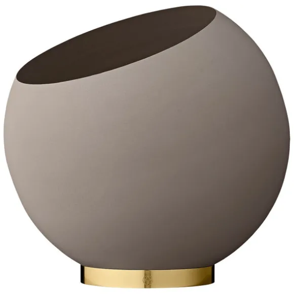 Globe Flowerpot
