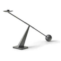 Interconnect Candle Holder