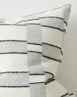 Lorenzo Cushion