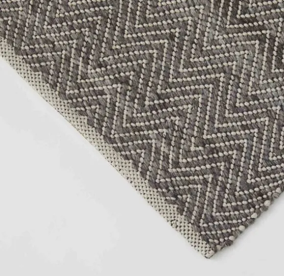 Matterhorn Rug