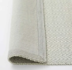 Matterhorn Rug