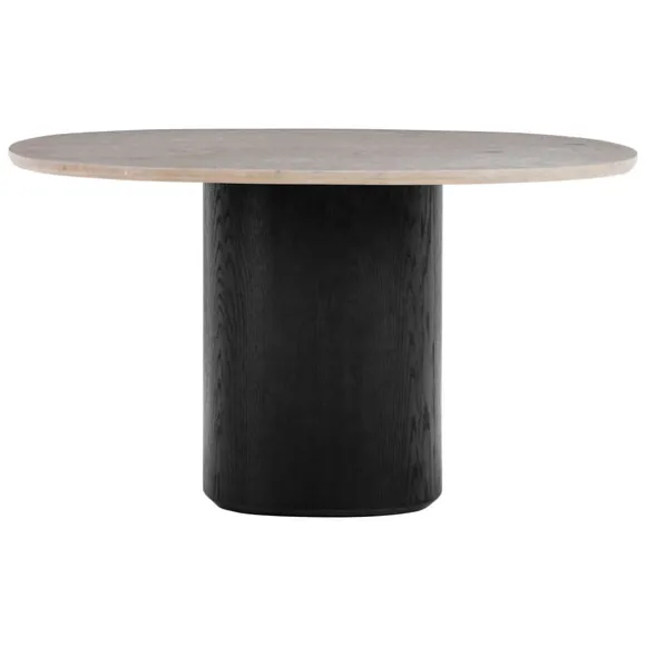 Ovata Dining Table