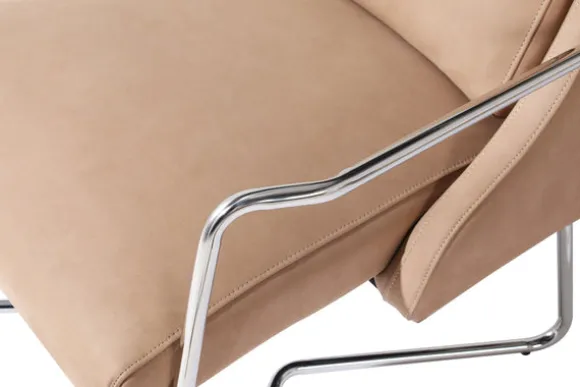 Pilot Lounge Chair