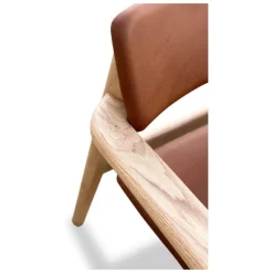 Poise Lounge Armchair