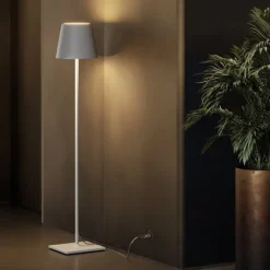 Poldina 230V Floor Lamp