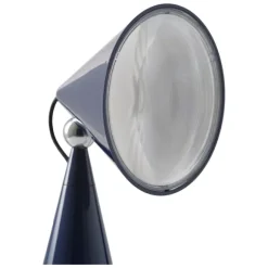 Pose Portable Lamp