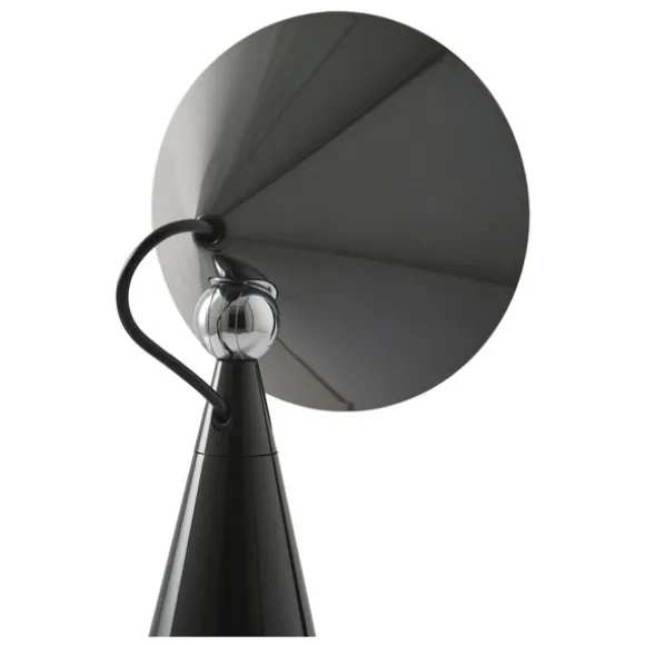 Pose Portable Lamp