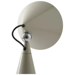 Pose Portable Lamp