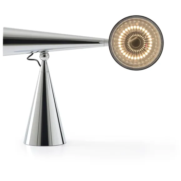 Pose Task Lamp