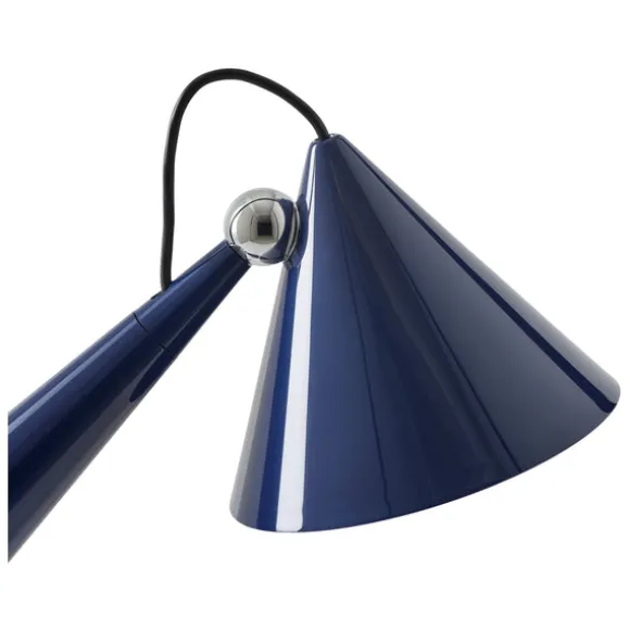Pose Task Lamp