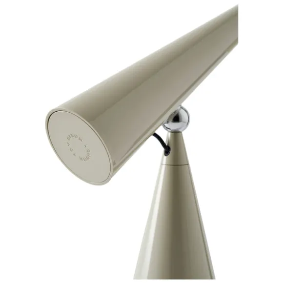 Pose Task Lamp