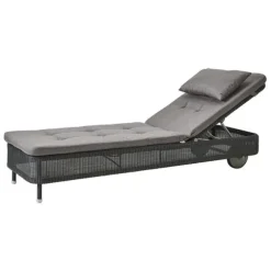 Presley Sunbed