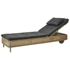 Presley Sunbed