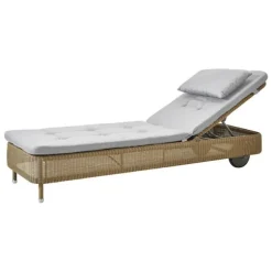 Presley Sunbed