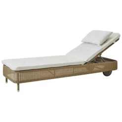 Presley Sunbed