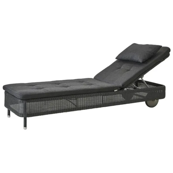 Presley Sunbed