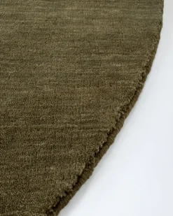 Sandringham Round Rug