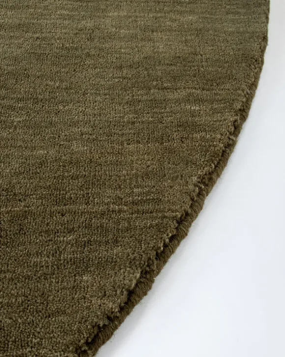 Sandringham Round Rug