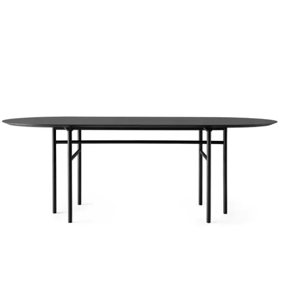 Snaregade Oval Dining Table