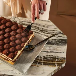 Tiramisu Console