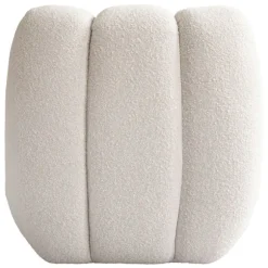 Toe Lounge Chair