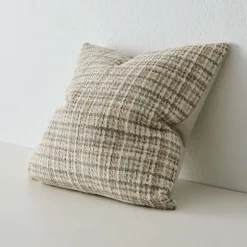 Tripoli Cushion