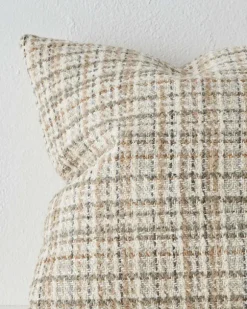 Tripoli Cushion