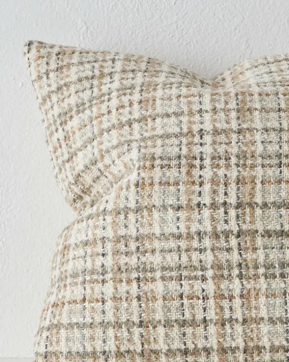 Tripoli Cushion