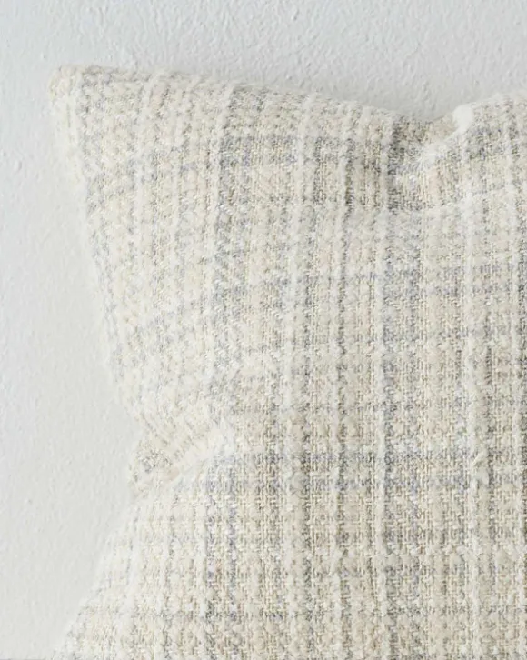 Tripoli Cushion