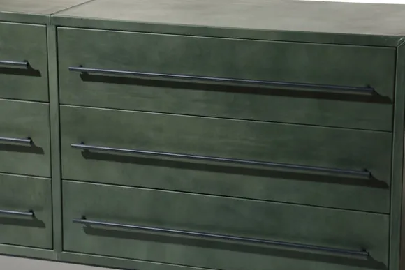 Trunk Six Drawers