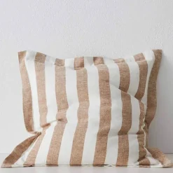 Vito Cushion
